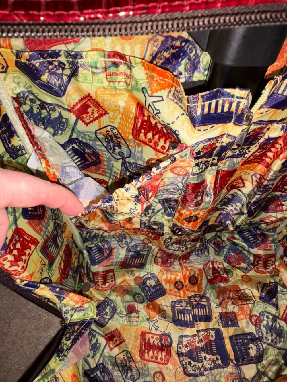 Samantha Brown Bow Rolling Suitcase - Picture 8 of 10